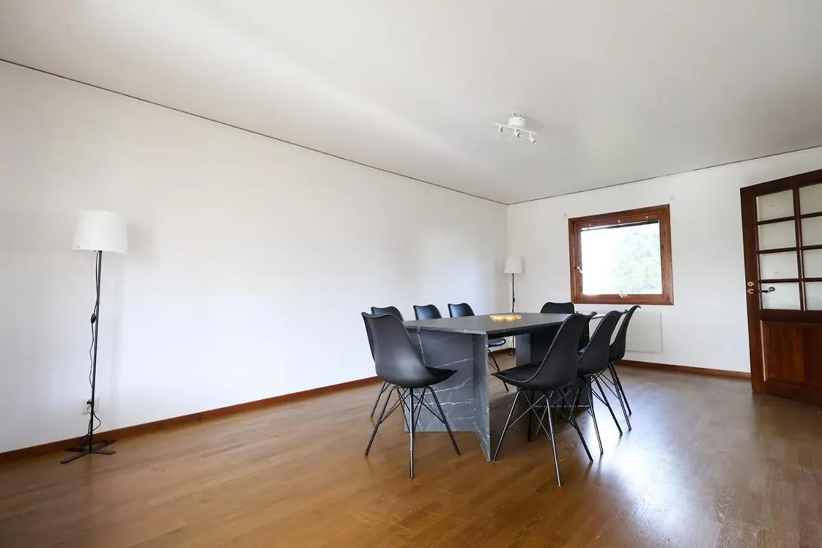 Workers House Near Volvo Villa Gothenburg